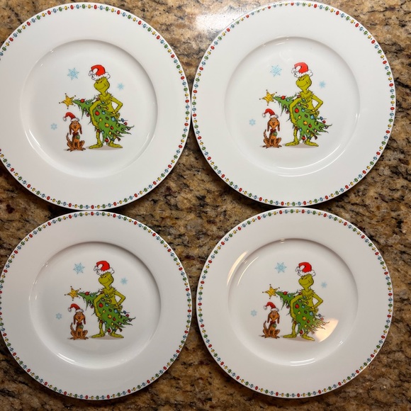 Dr. Seuss Dining 4 The Grinch Who Stole Christmas Tree Salad Plates